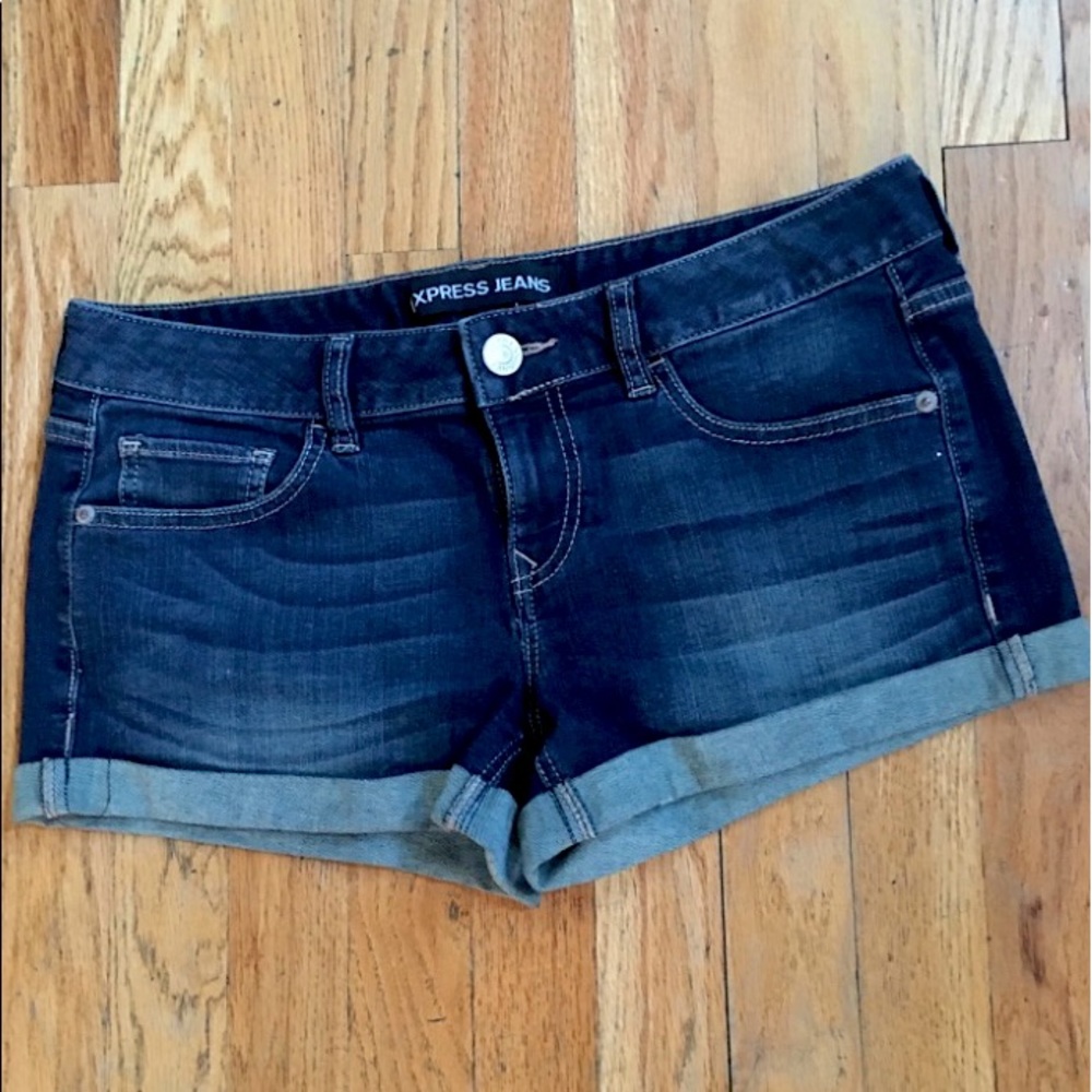 Denim Shorts never worn size 6